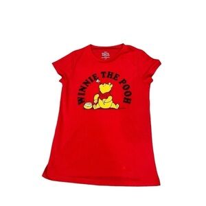 Winnie the Pooh mislabeled size new without tags graphic tee